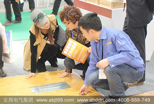 ����늰��չ���F���D