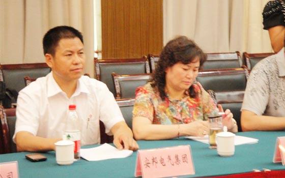 ����F(tu��n)�����L���O�B