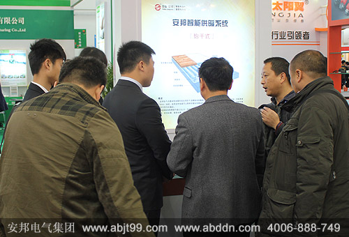 ����늰��չ���F���D